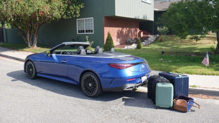 Mercedes CLE Cabriolet Luggage Test