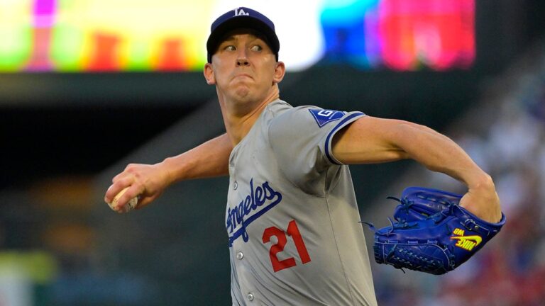 walker buehler