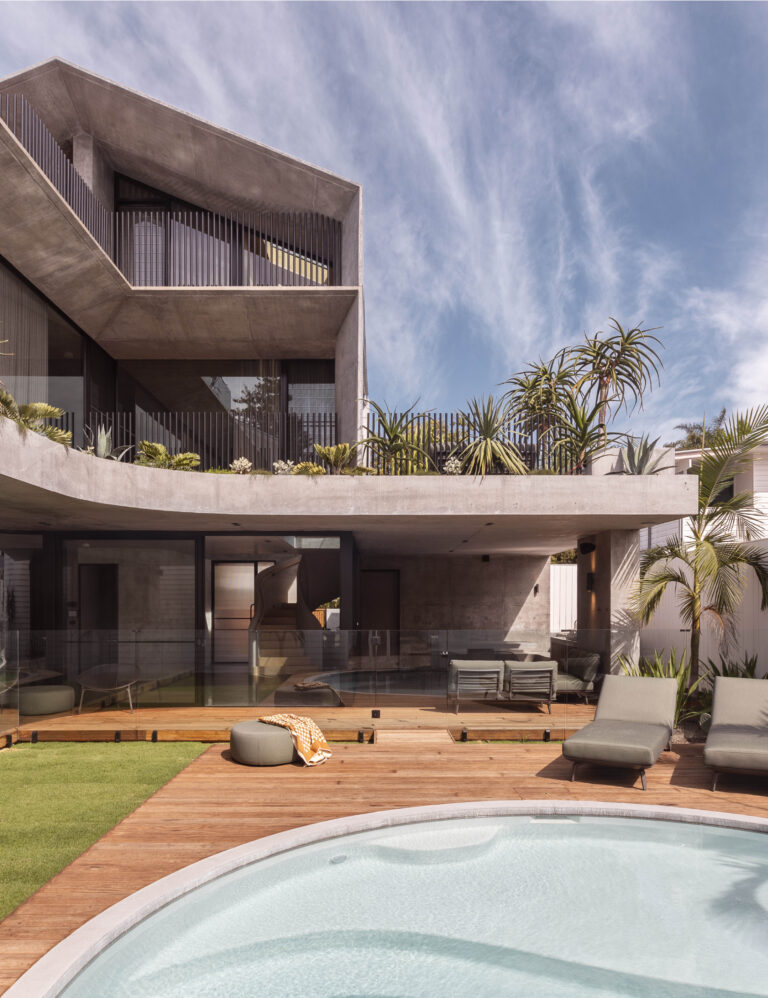 KinLiving BunkerByron SponthumbV 2200x2860