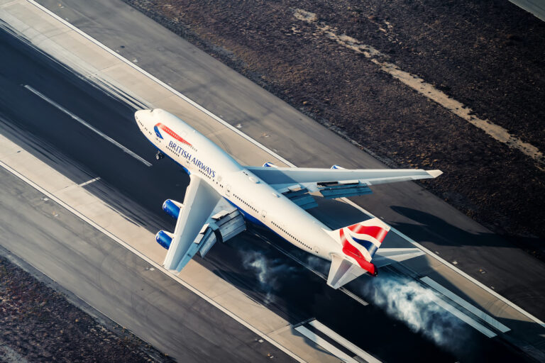 british airways 747 lax aerial