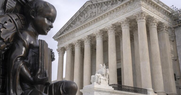 1744699919 urlhttps3A2F2Fcalifornia times brightspot.s3.amazonaws.com2Fa42Fea2F87ee12dd456f99442b24e7196b392Fsupreme court 21959