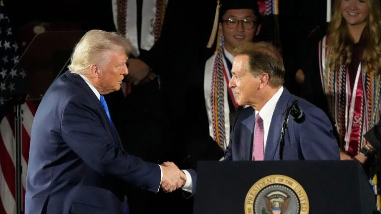 bf0ddc5f trump saban